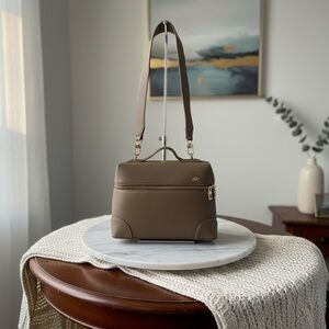 Stylish Tan Shoulder Bag